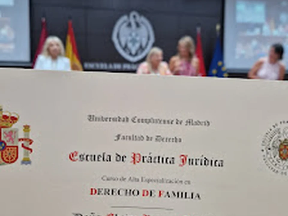 ELVIRA RAMOS ABOGADA
